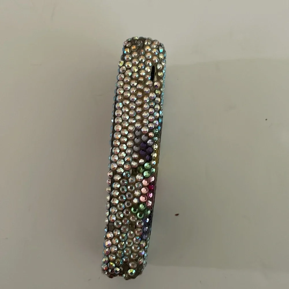 Swarovski Rhinestoned cell phone 4 x 2